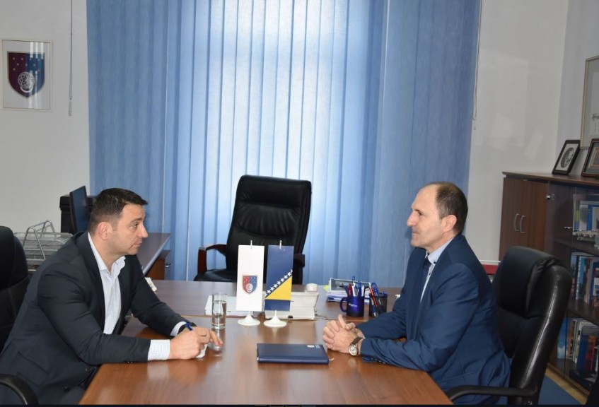 Podrška premijera KS Uredu za borbu protiv korupcije